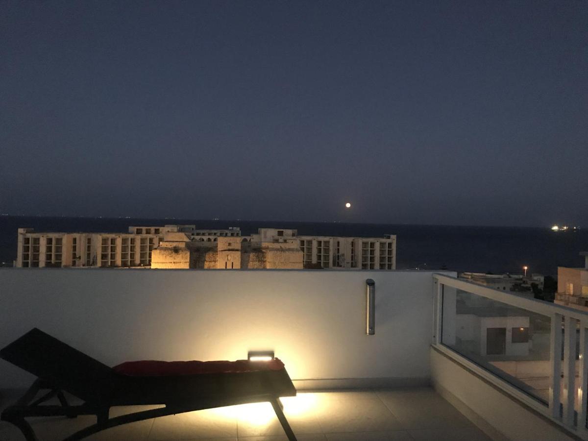 マルサスカーラSea View Penthouse With Large Terrace Irom1-1アパートメント エクステリア 写真